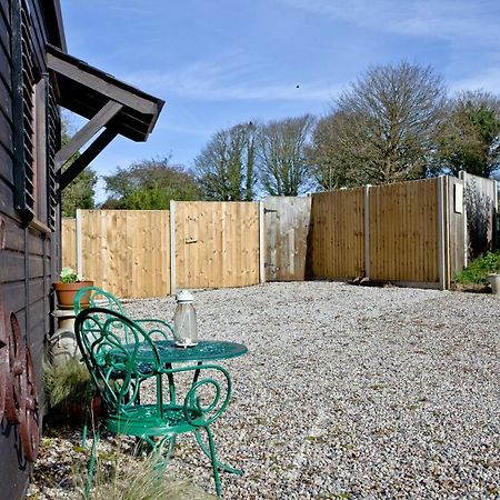 The Cabin At Hillhead Farm St Columb Major Exterior foto