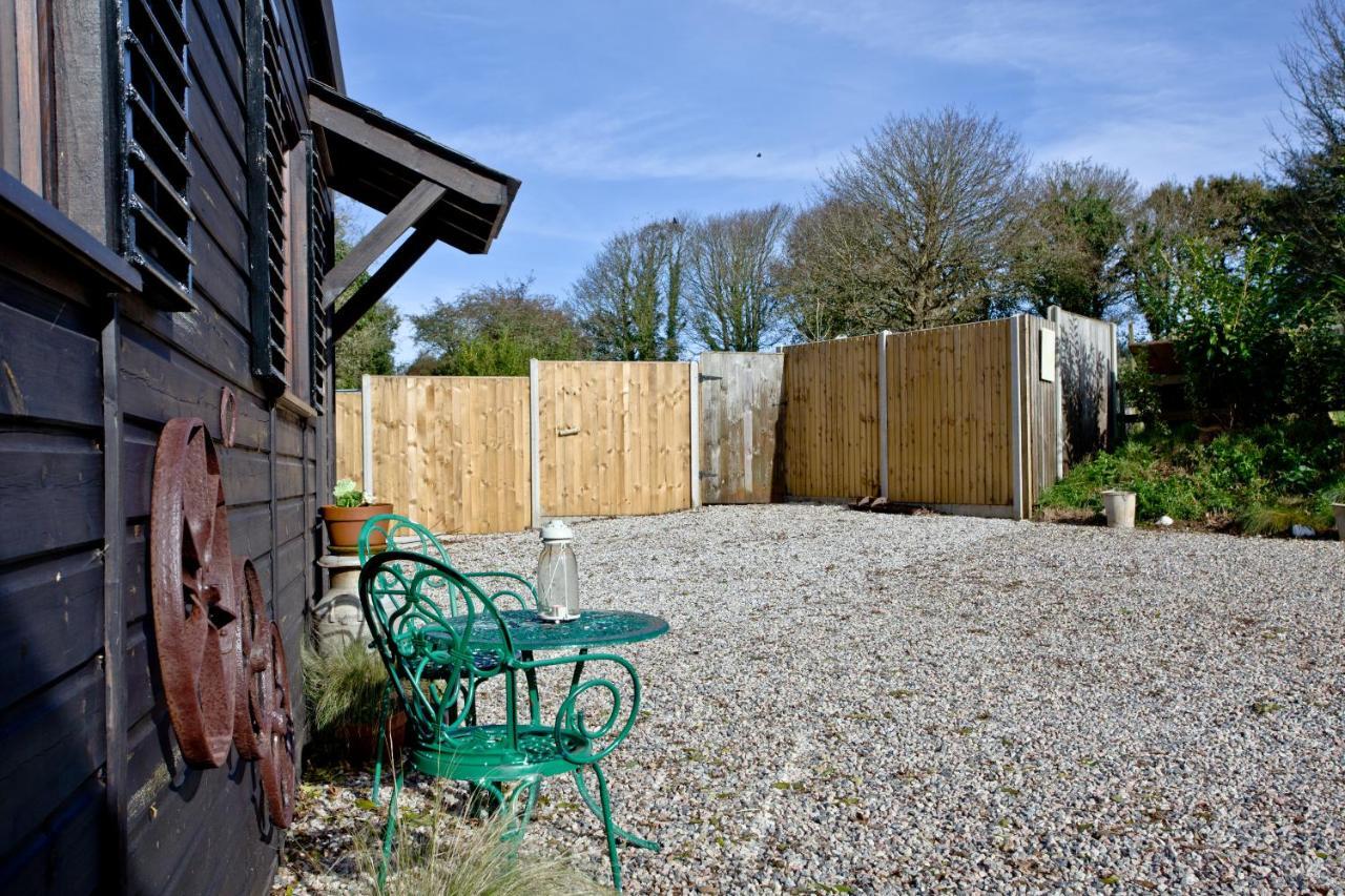 The Cabin At Hillhead Farm St Columb Major Exterior foto